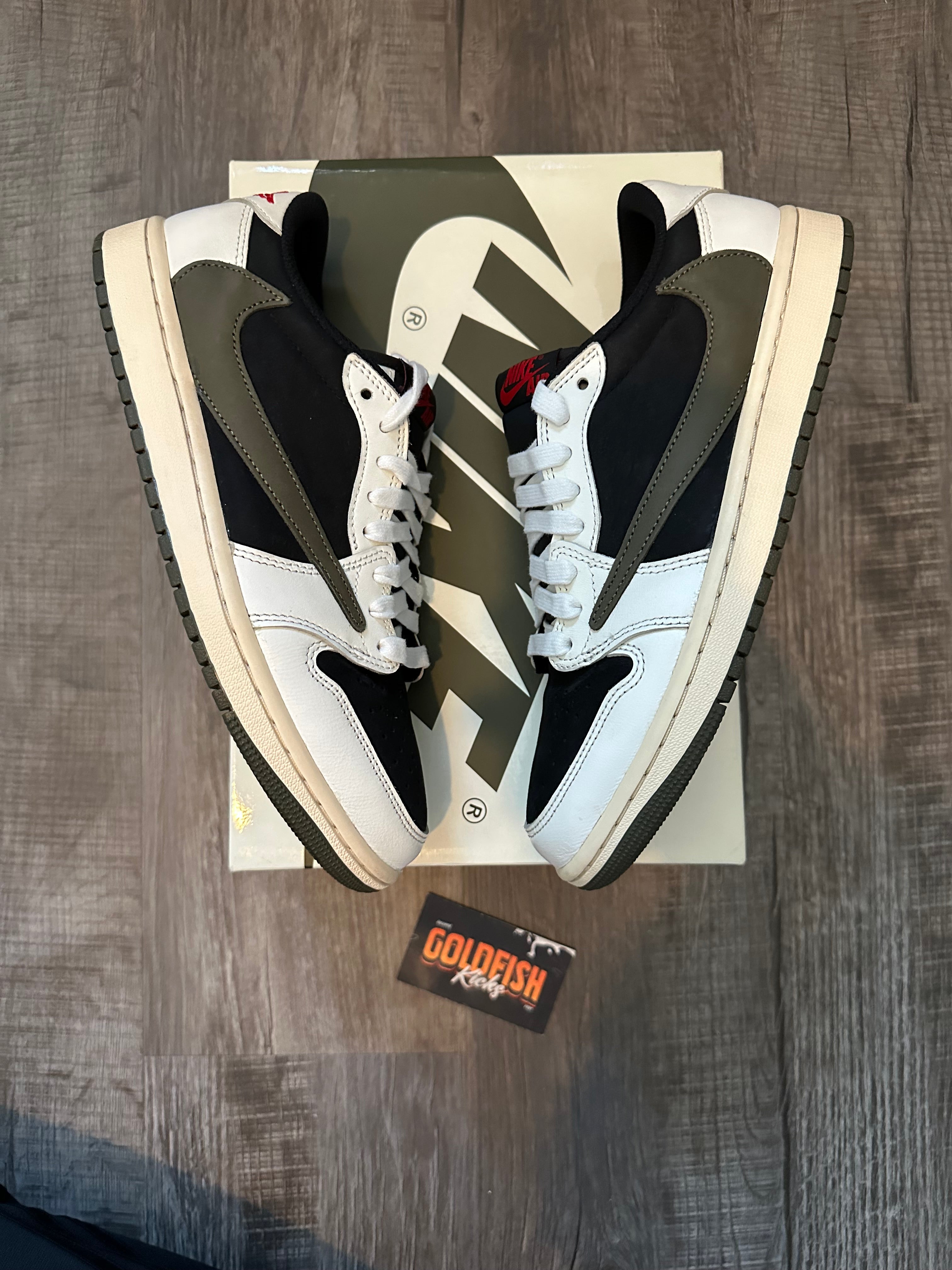 Jordan 1 Retro Low OG SP Travis Scott Olive (Women's) (Size 10W/8.5M)