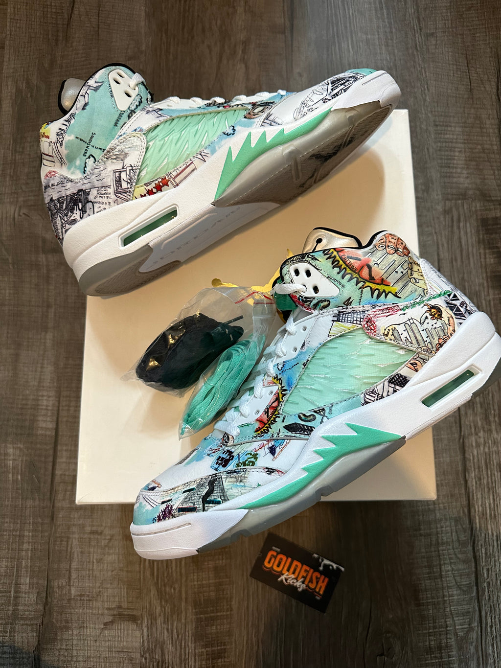 Jordan 5 Retro Wings (Size 12)