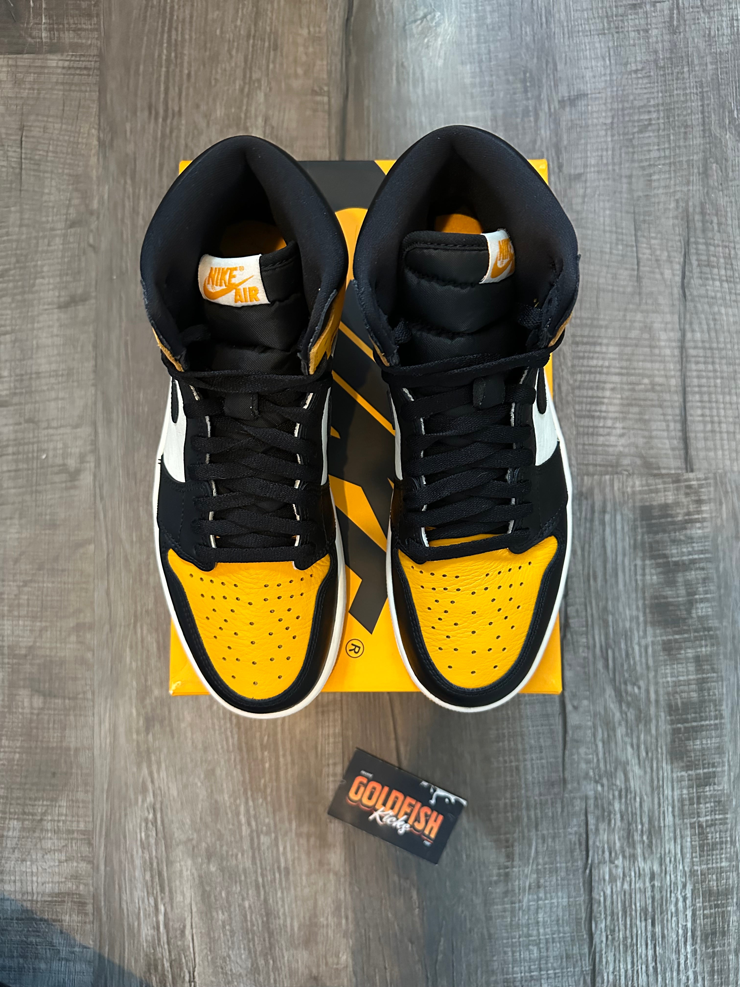 Jordan 1 Retro High OG Taxi (Size 9)