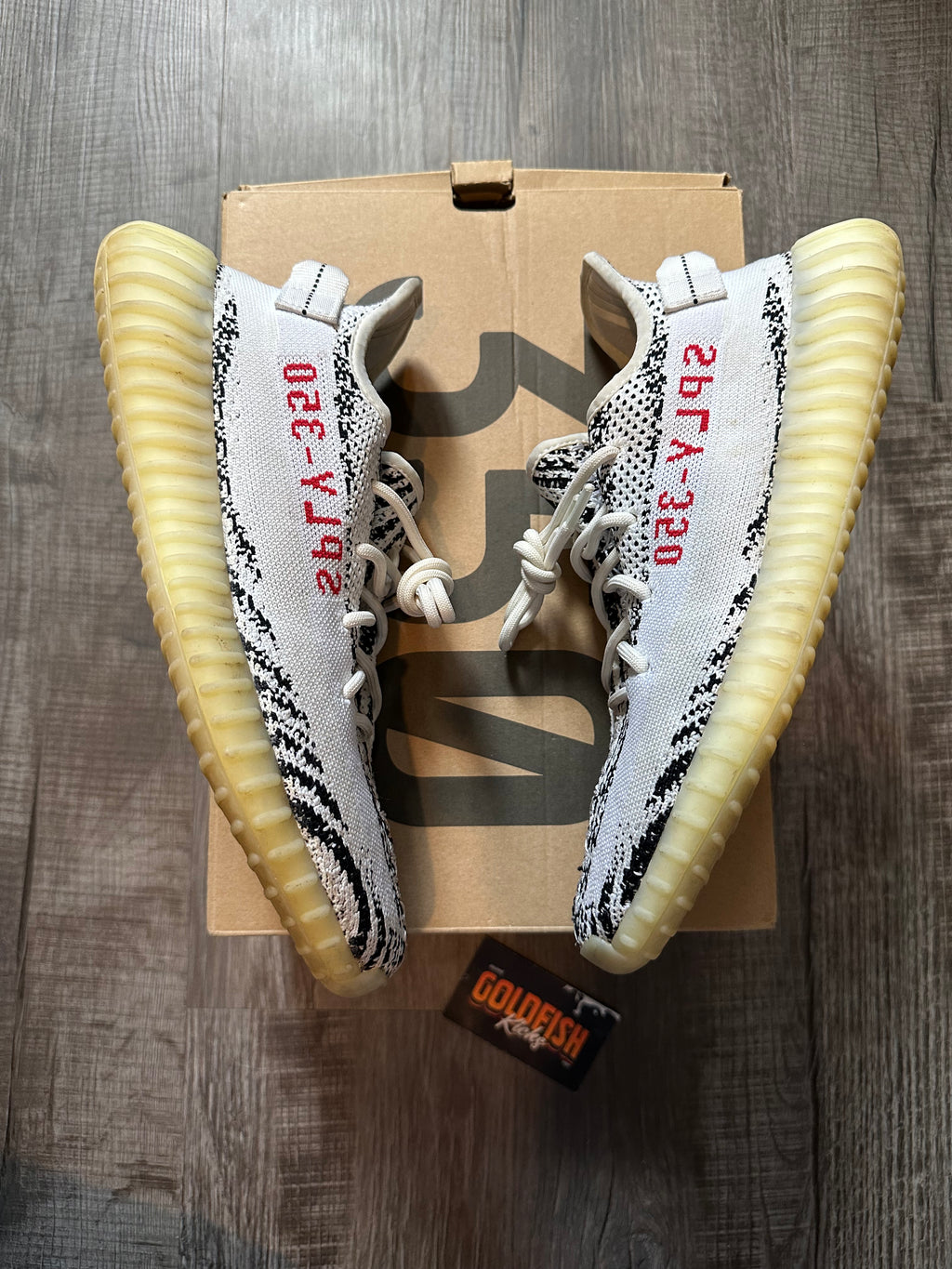 adidas Yeezy Boost 350 V2 Zebra (Size 10)