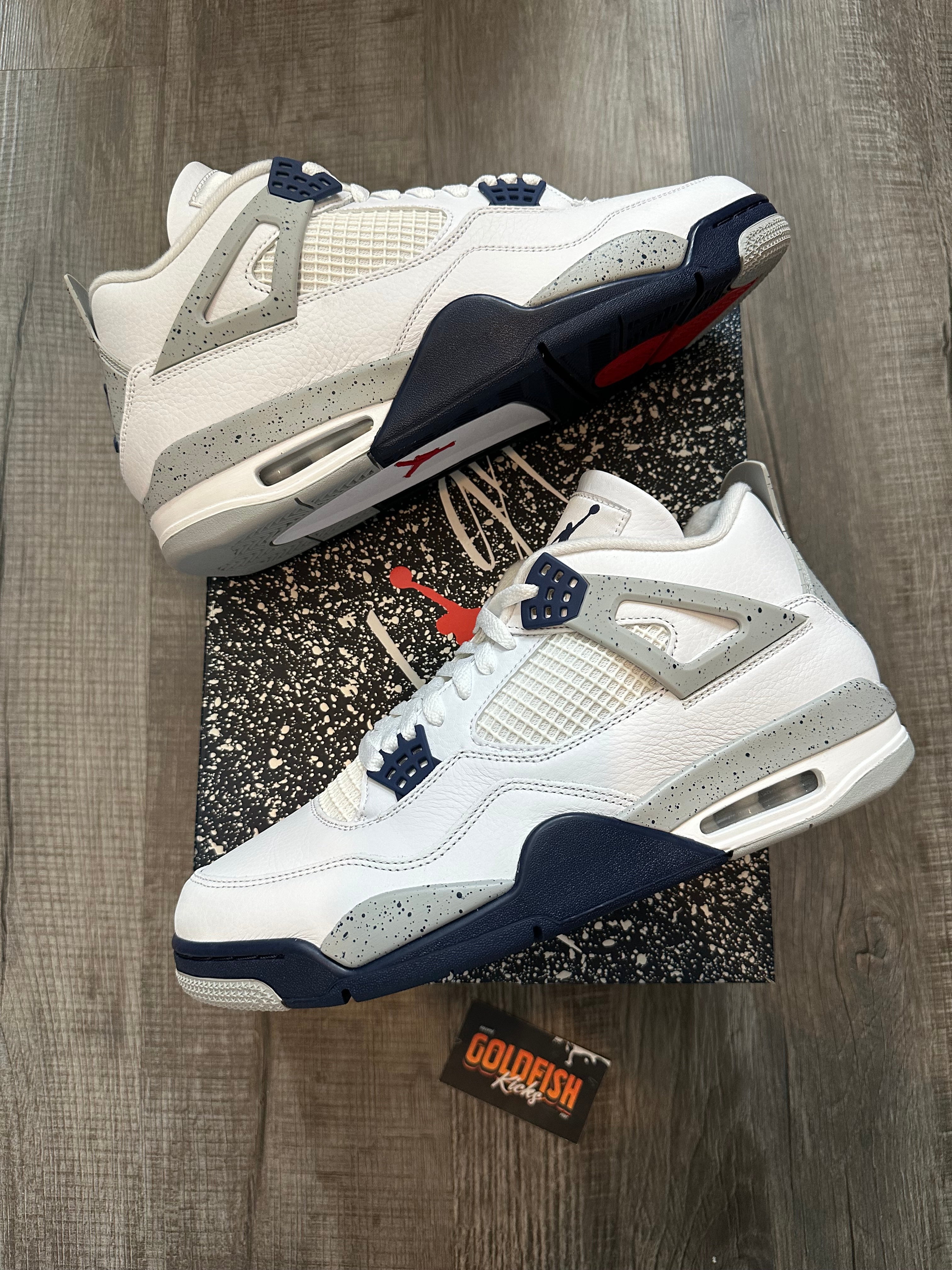 Jordan 4 Retro Midnight Navy (Size 12)