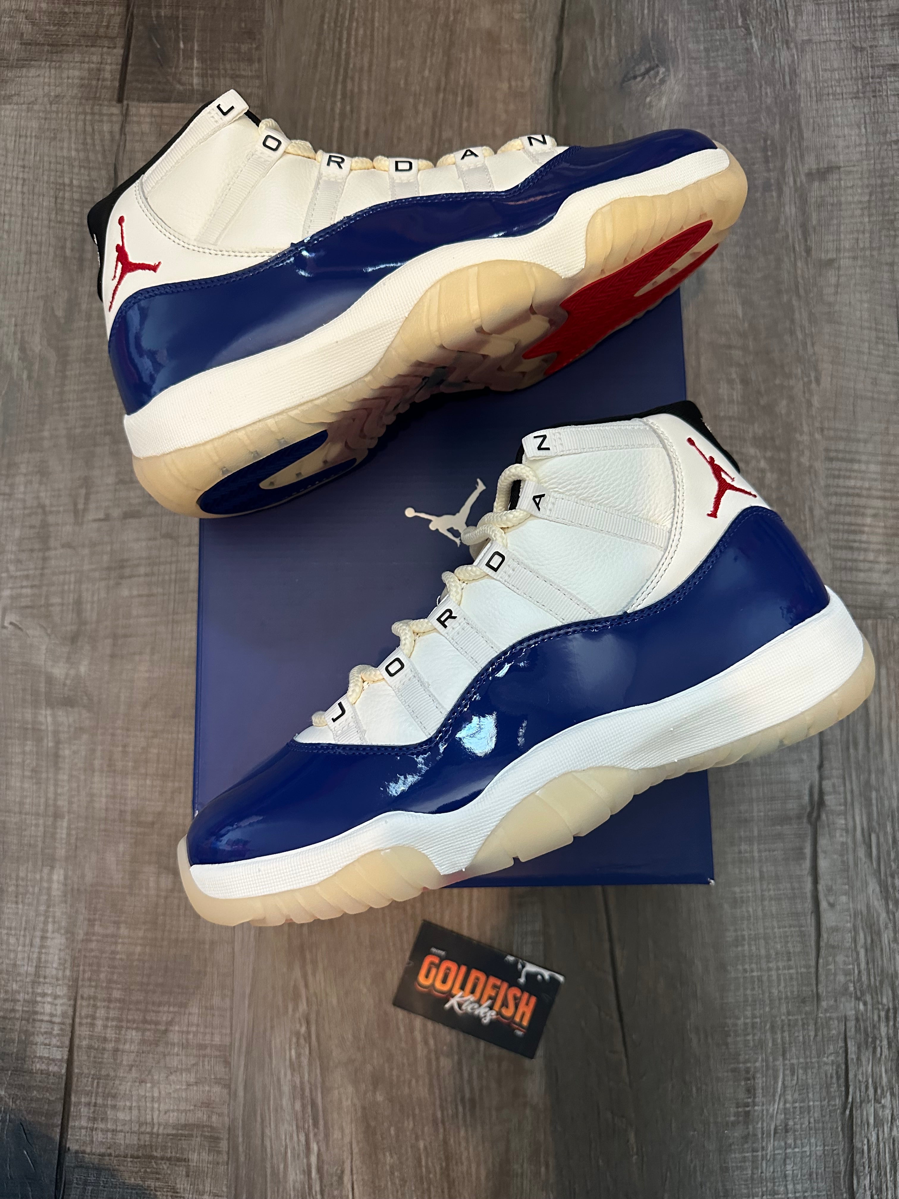 Jordan 11 Retro Rare Air (Size 9)