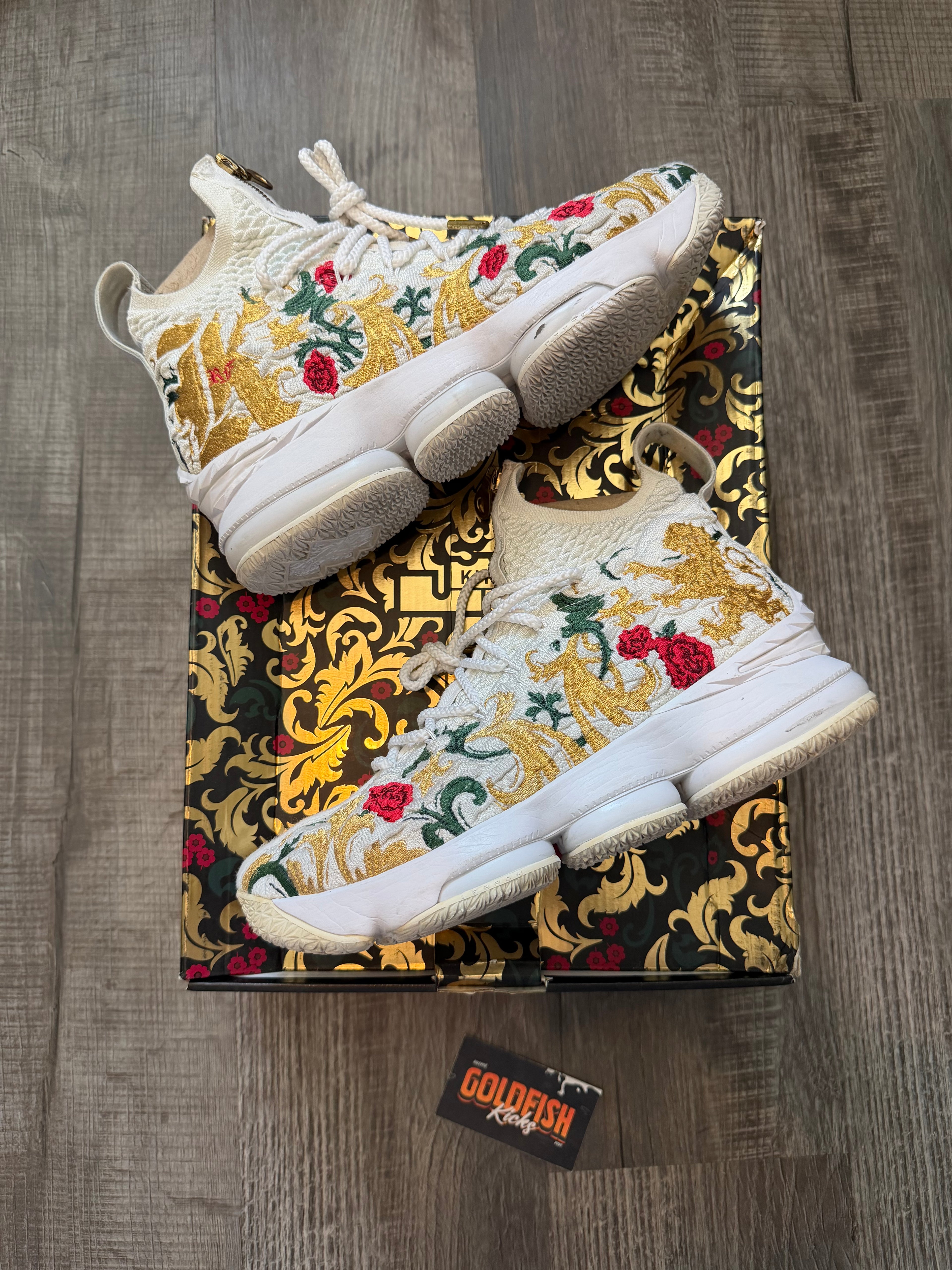 Nike LeBron 15 Performance KITH King's Cloak