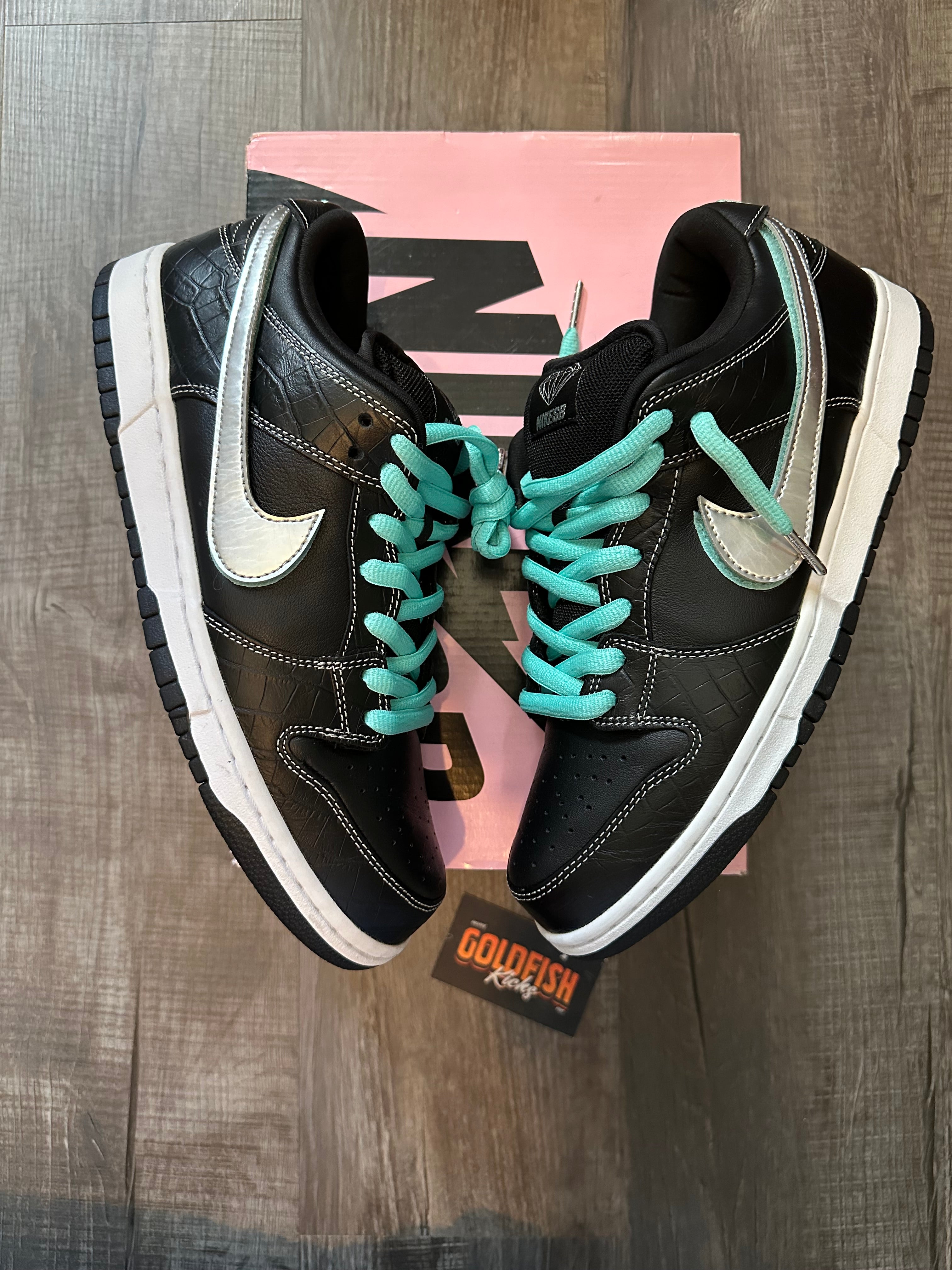 Nike SB Dunk Low Diamond Supply Co. Black Diamond (Size 10.5)