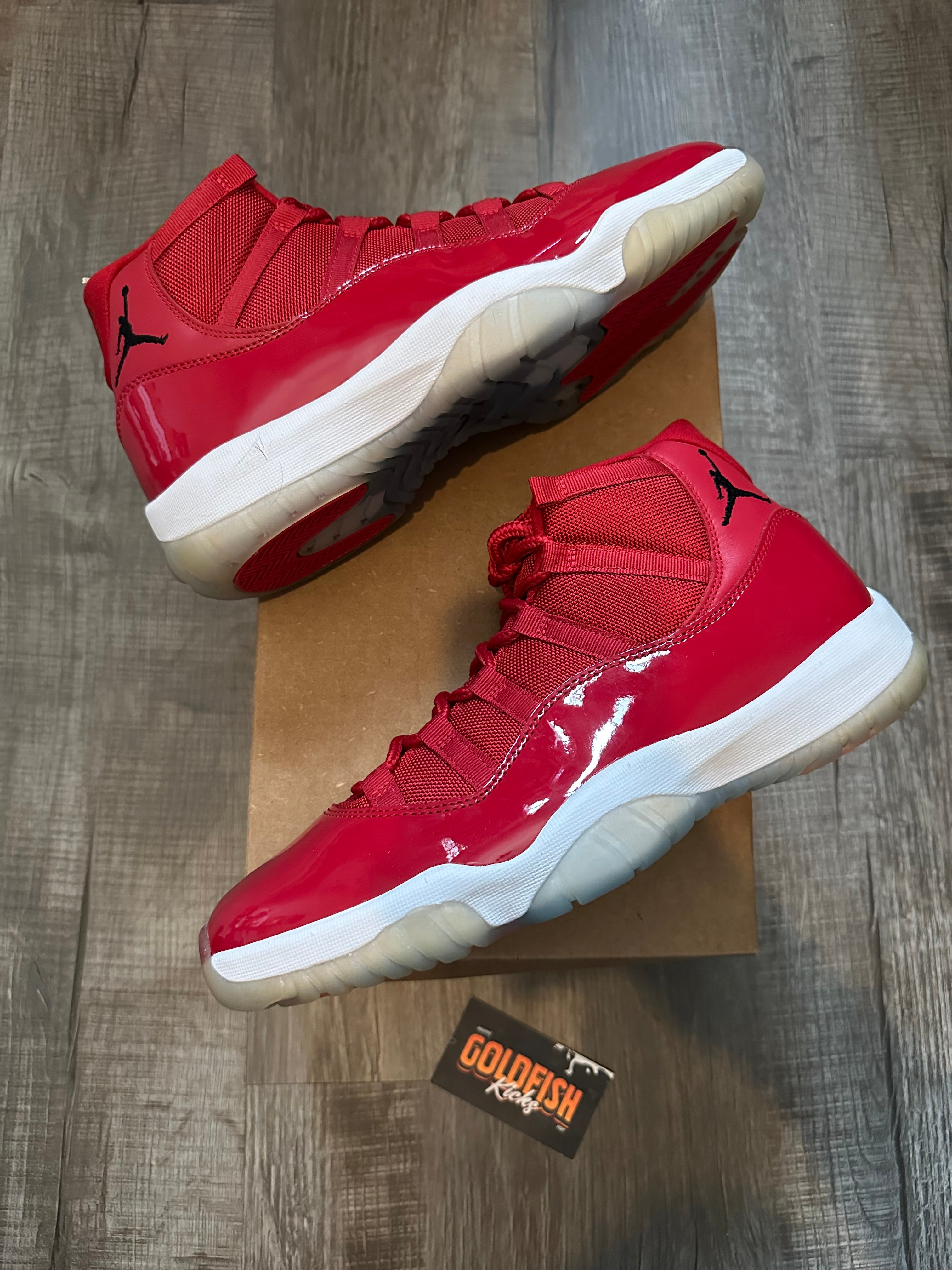 Jordan 11 Retro Win Like 96 (Size 11)