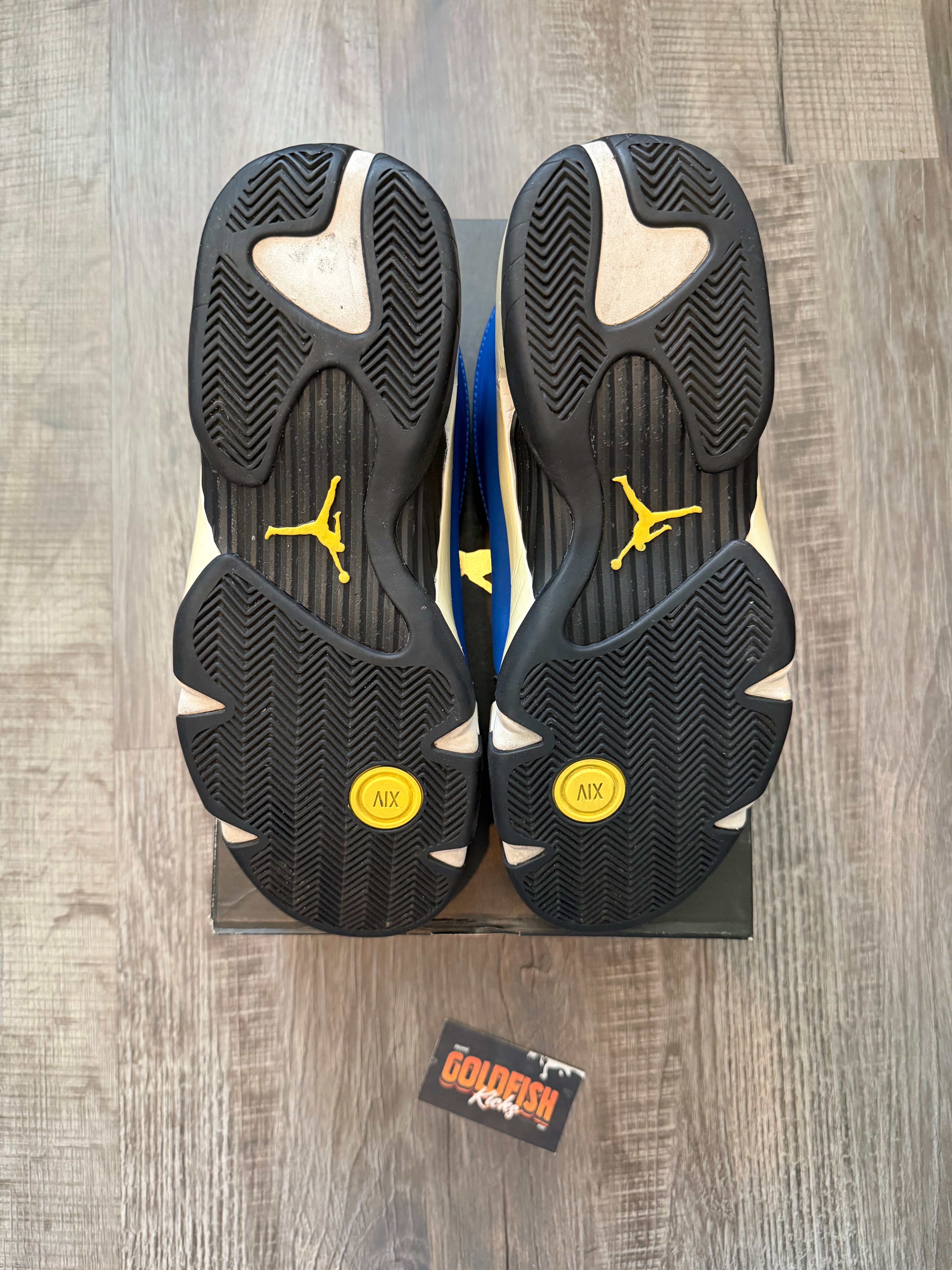 Jordan 14 Retro Low Laney (2015)