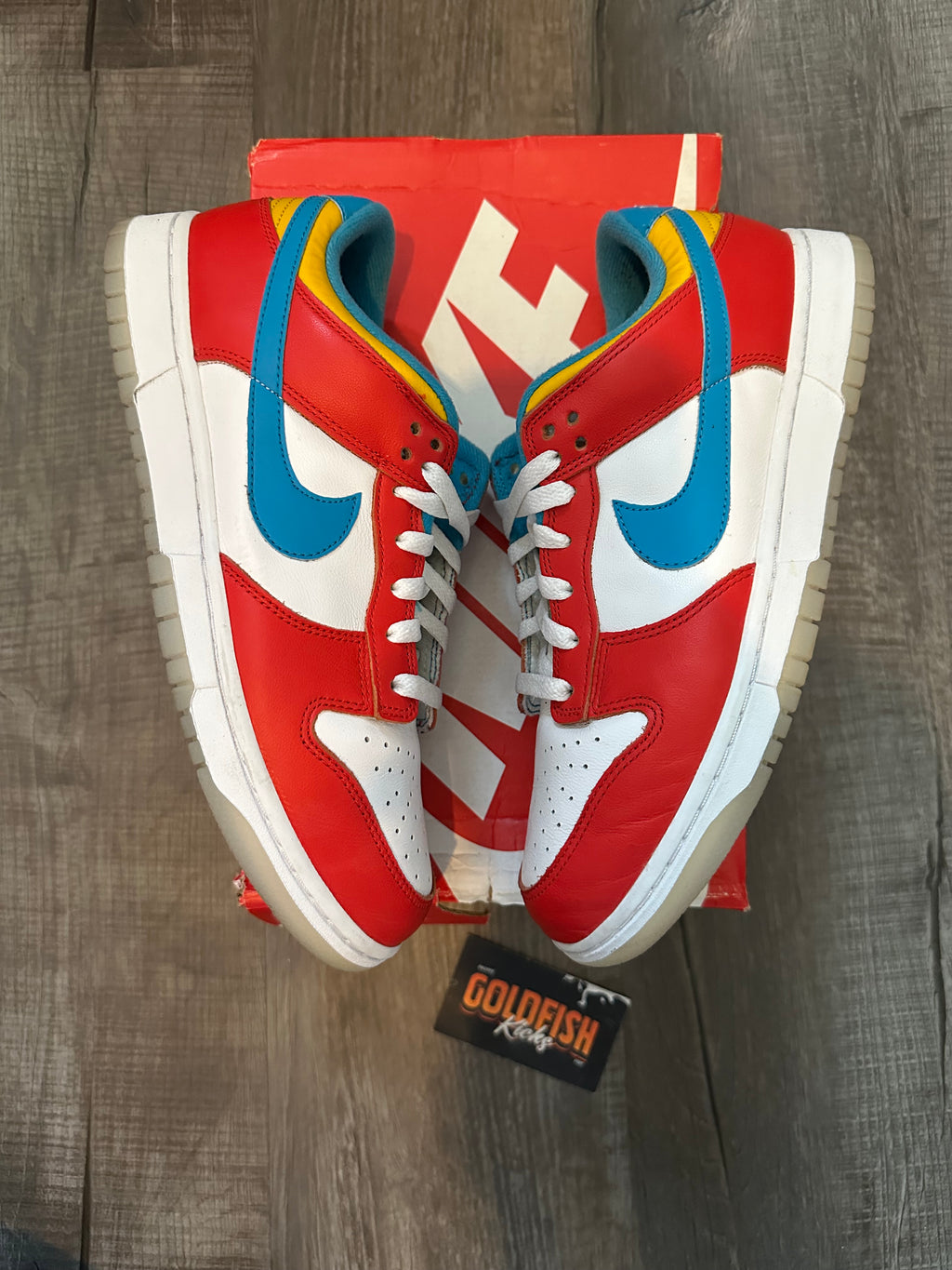 Nike Dunk Low QS LeBron James Fruity Pebbles (Size 9)