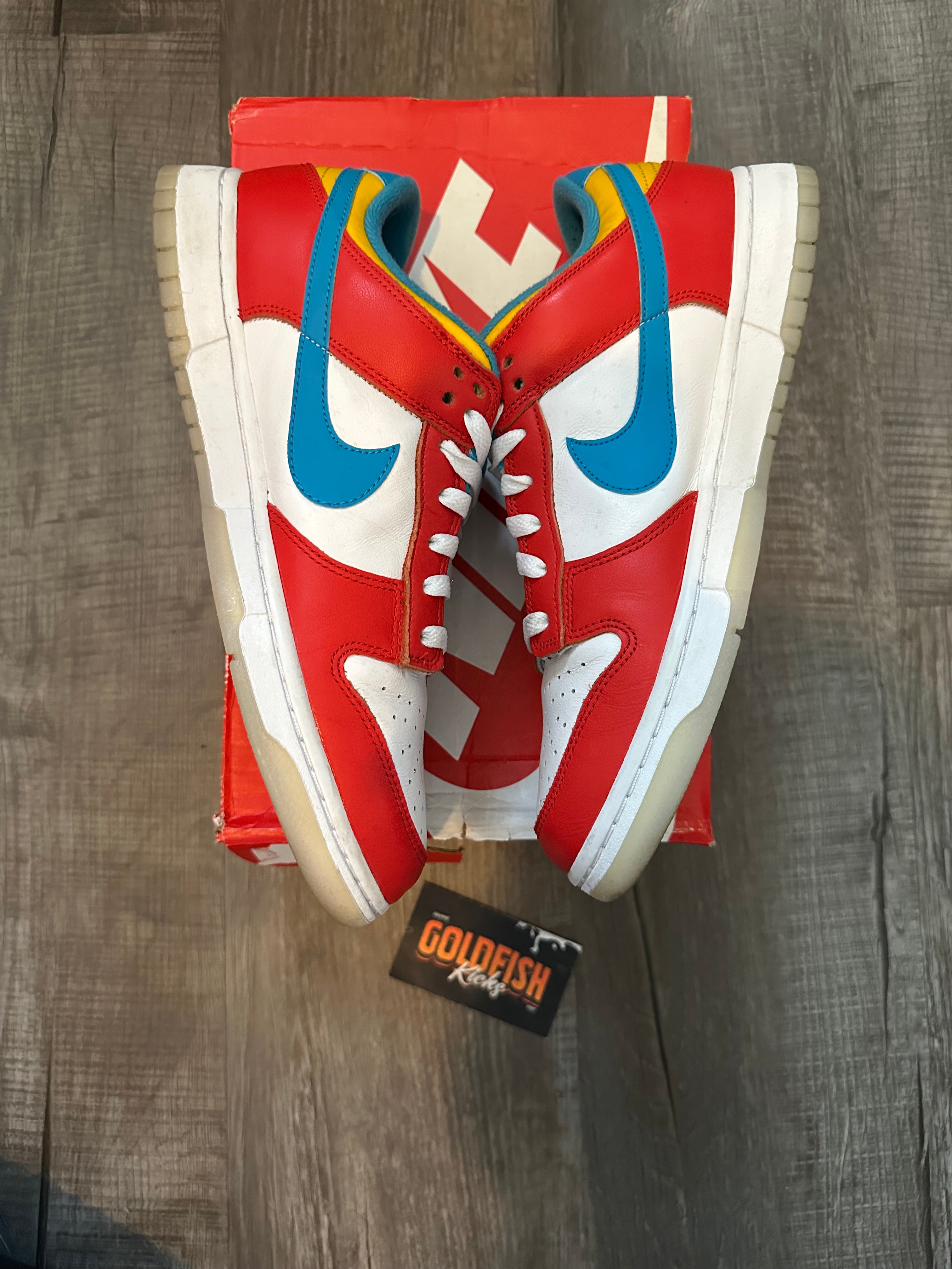 Nike Dunk Low QS LeBron James Fruity Pebbles (Size 9)