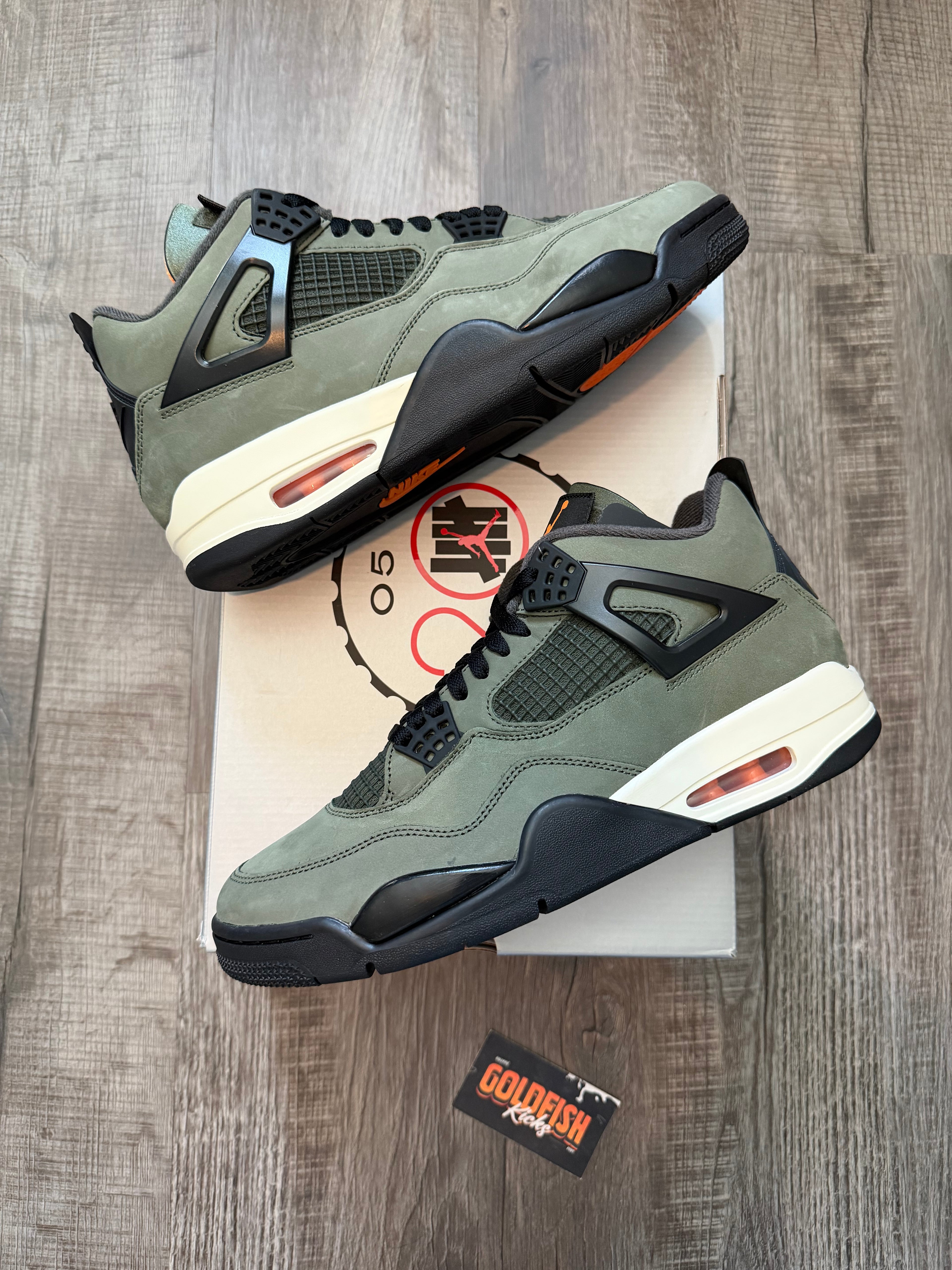 Jordan 4 Retro OG SP Undefeated (2025)