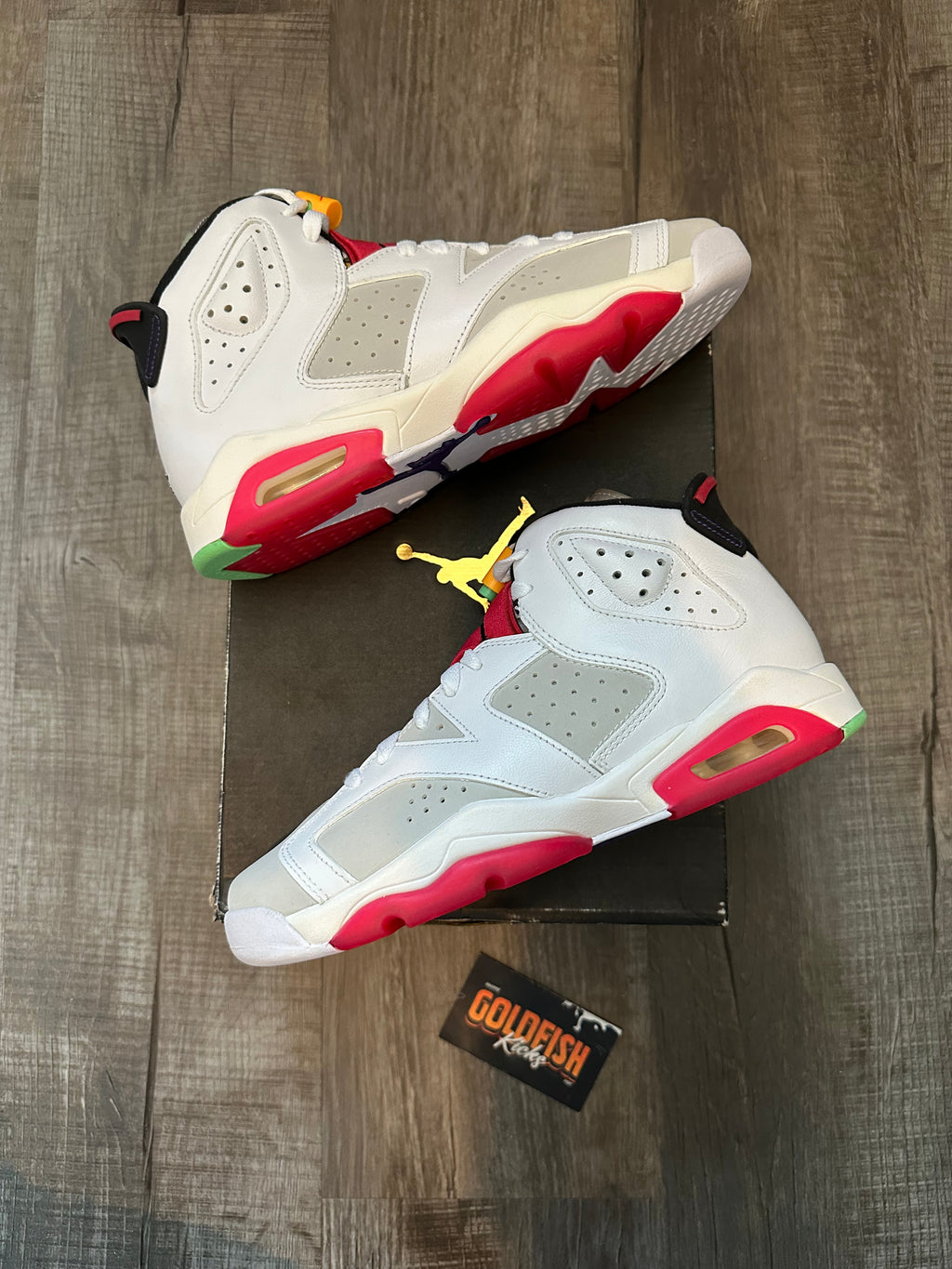 Jordan 6 Retro Hare (GS) (Size 6Y)