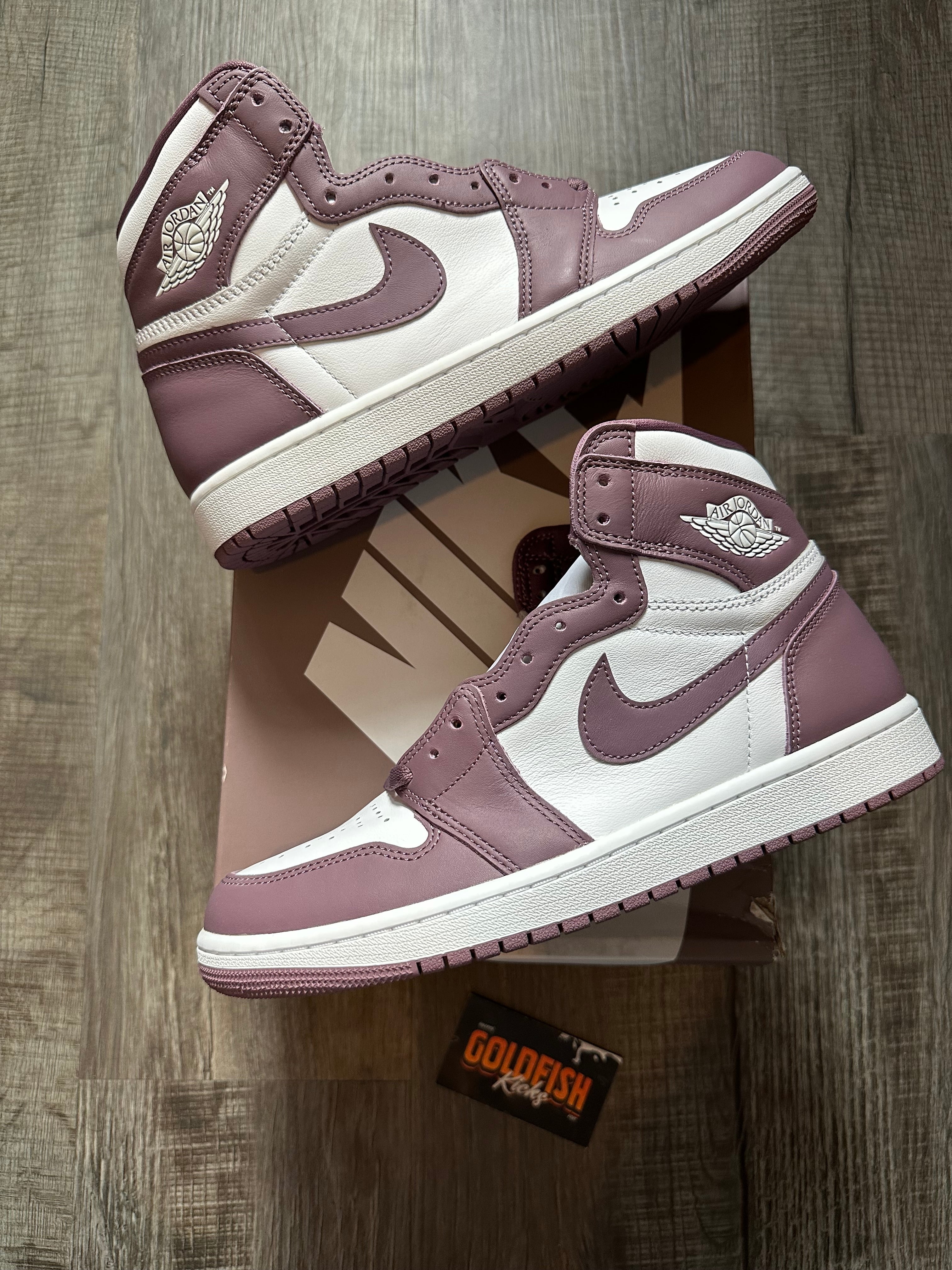 Jordan 1 Retro High OG Mauve (Size 9.5)