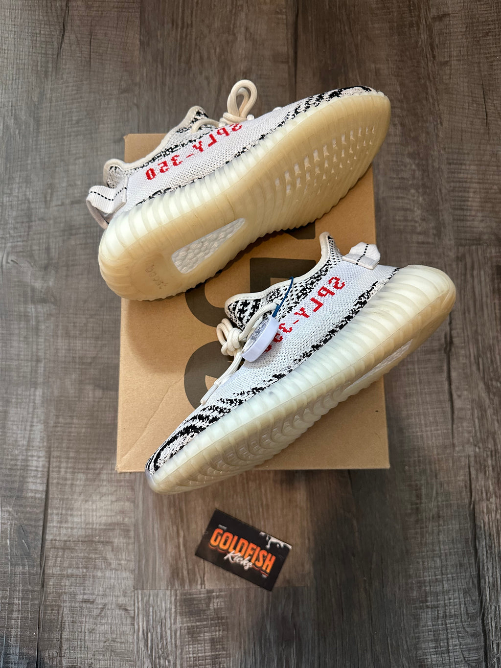 adidas Yeezy Boost 350 V2 Zebra (Size 5M/6.5W)