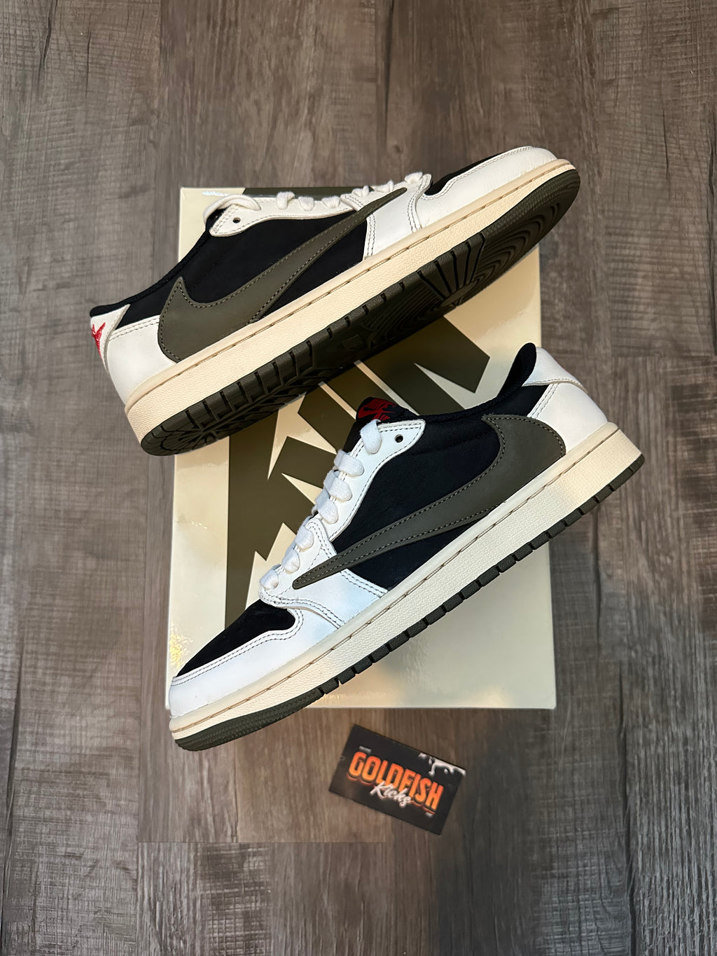 Jordan 1 Retro Low OG SP Travis Scott Olive (Women's) (Size 10W/8.5M)