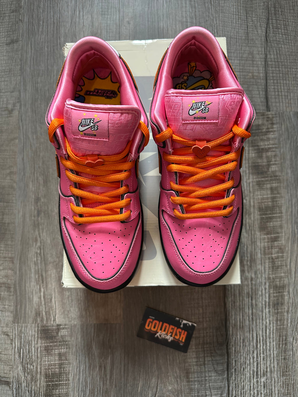 Nike SB Dunk Low The Powerpuff Girls Blossom (Size 9.5)