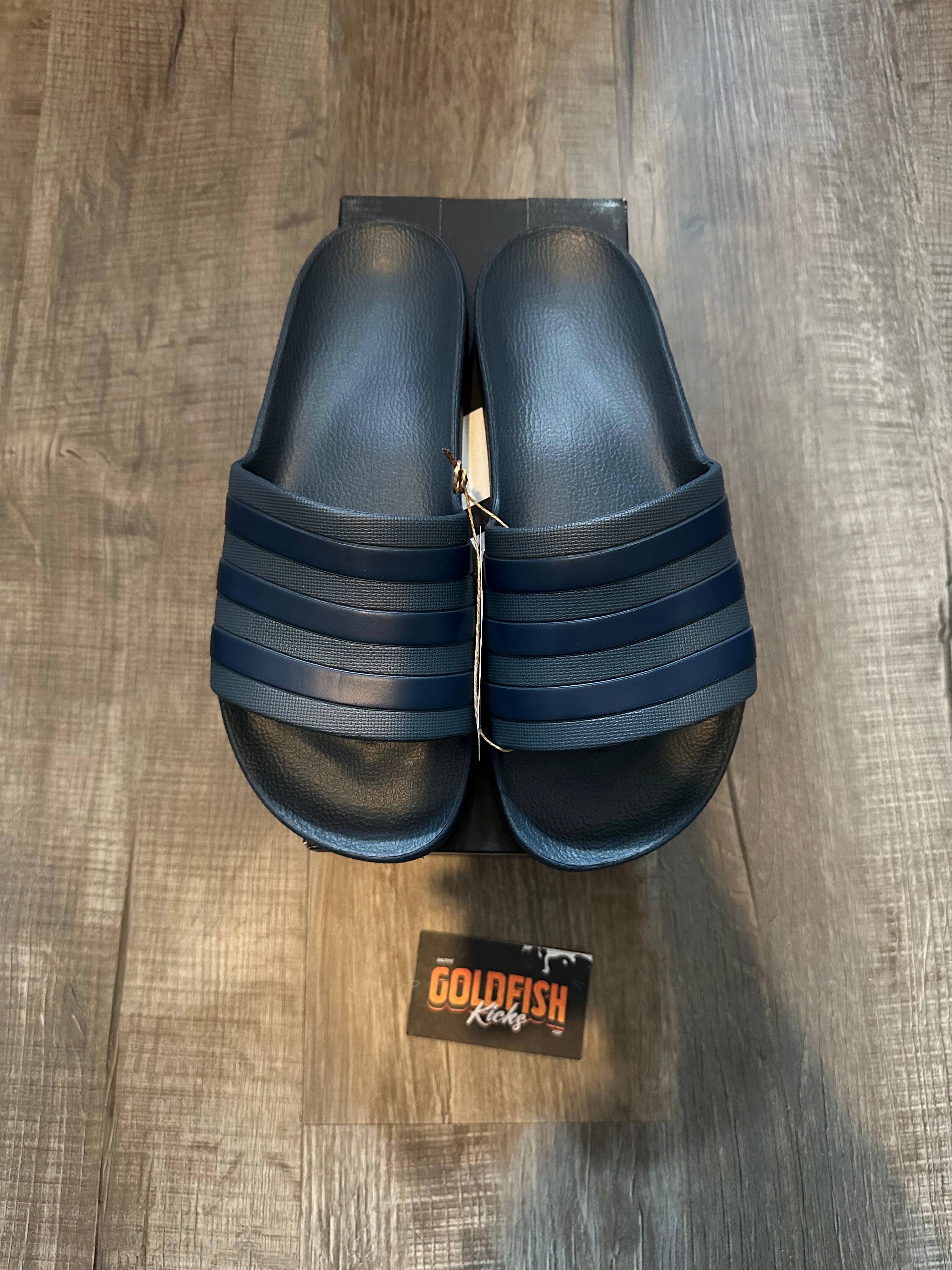 adidas Adilette Aqua Slides
Preloved Ink Dark Blue (Size 5-13)