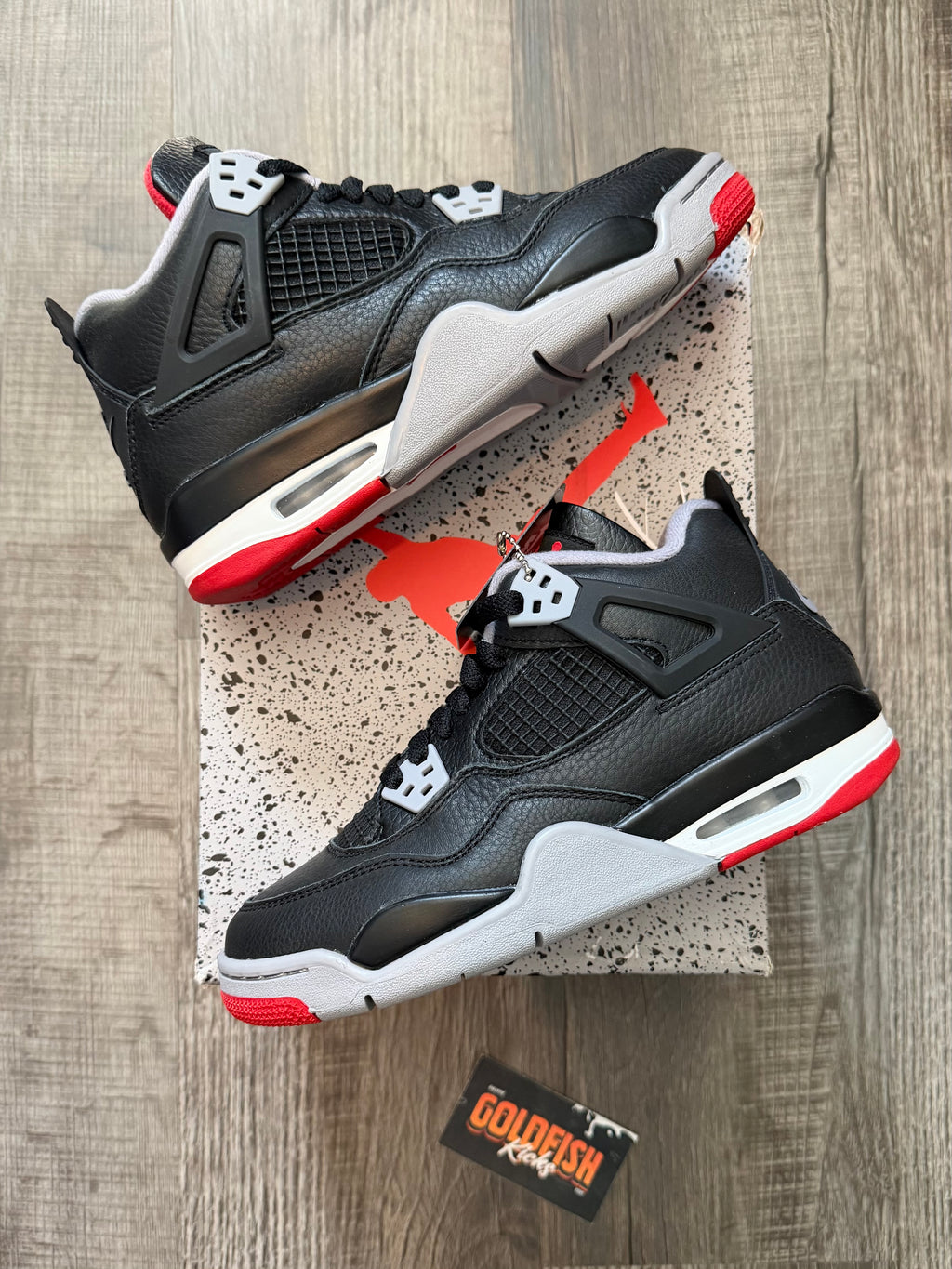 Jordan 4 Retro
Bred Reimagined (GS)