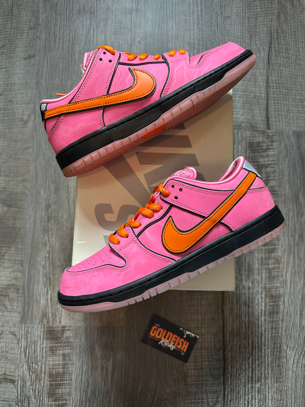 Nike SB Dunk Low The Powerpuff Girls Blossom (Size 9.5)