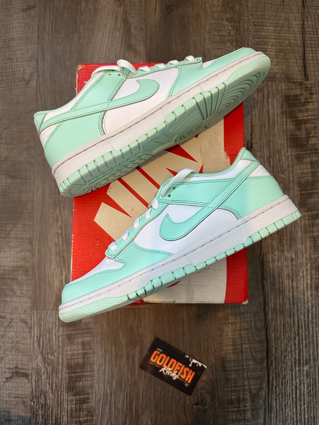 Nike Dunk Low Mint Foam (GS) (Size 7Y)