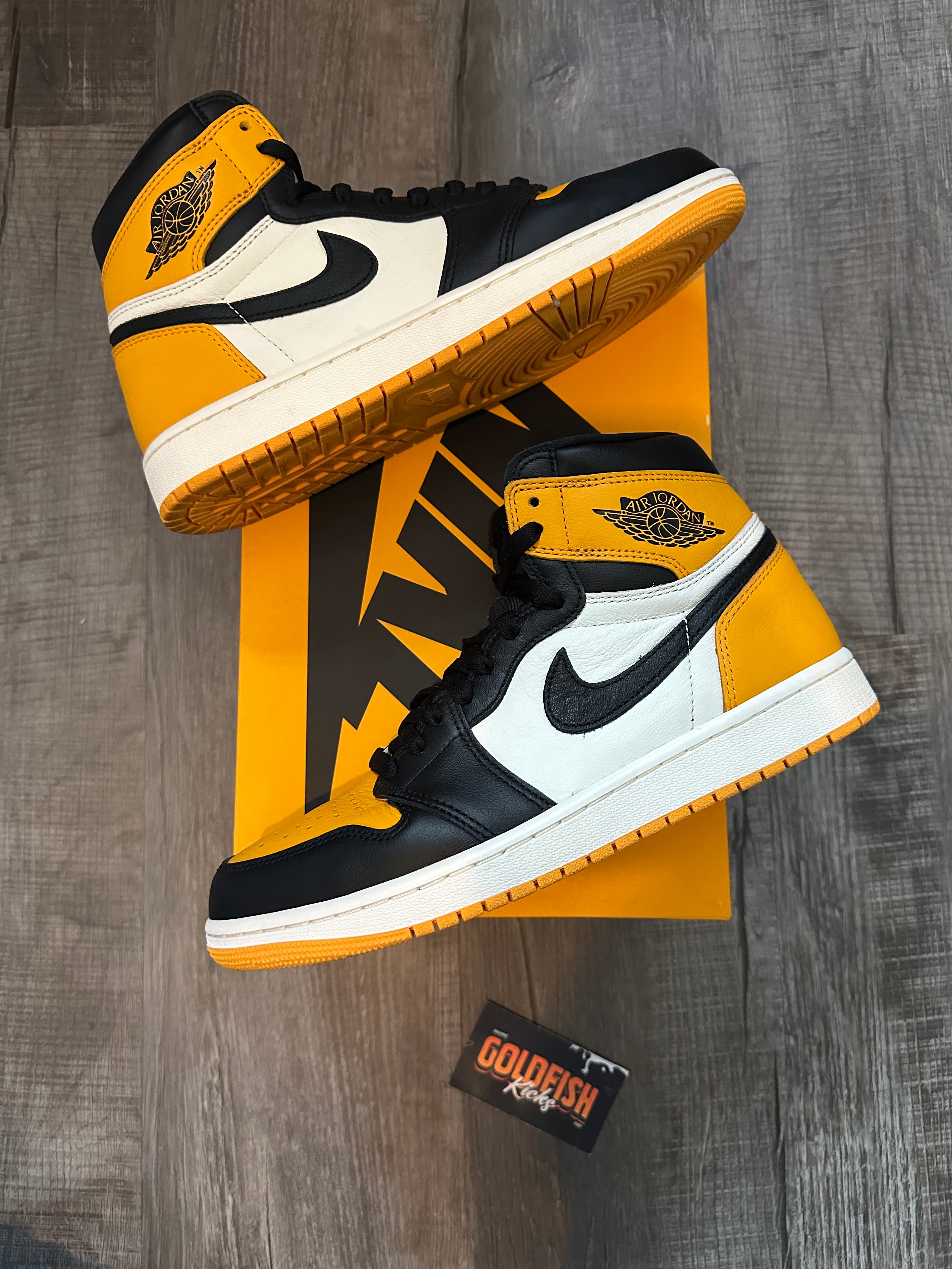 Jordan 1 Retro High OG Taxi (Size 9)
