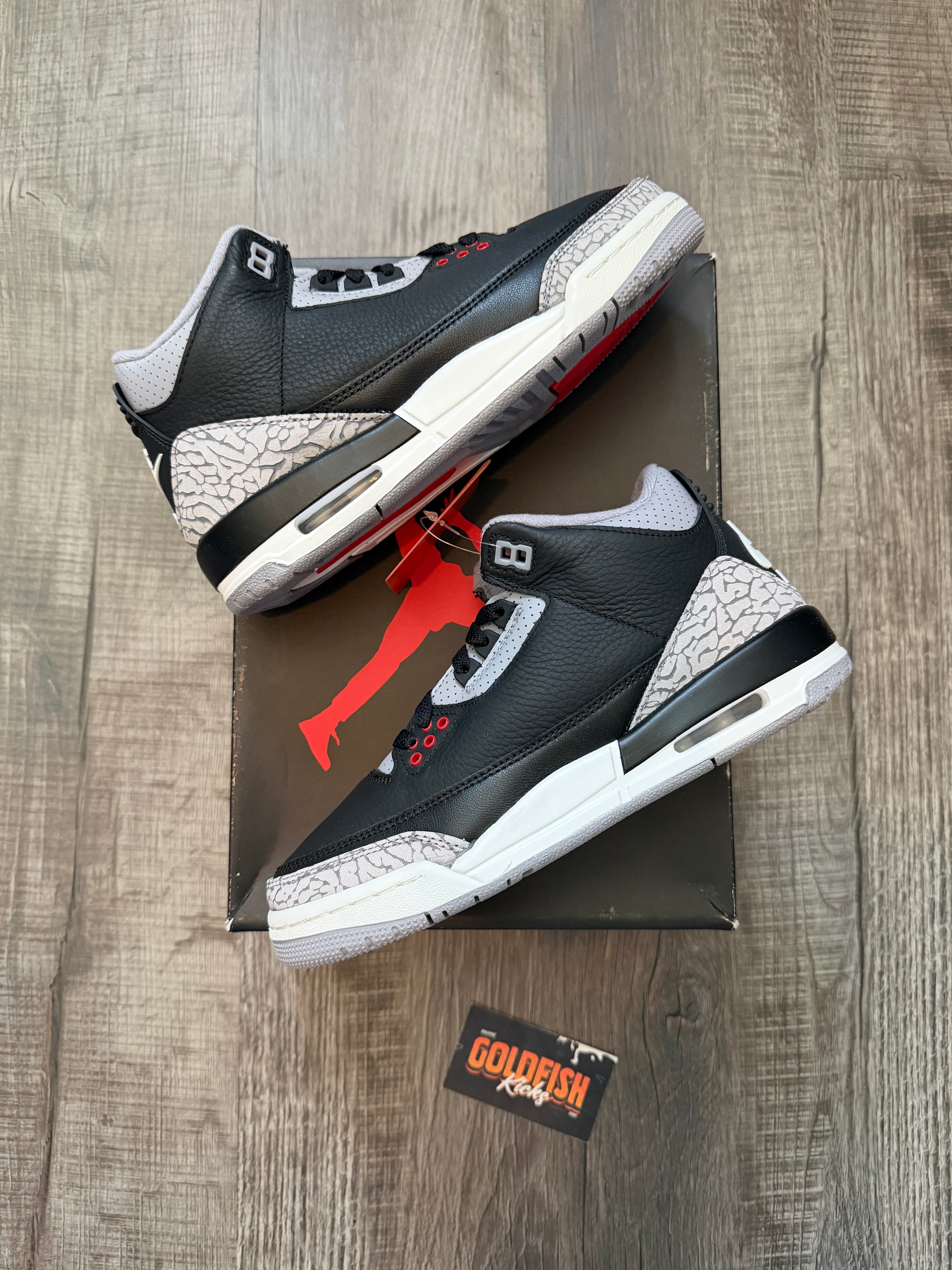 Jordan 3 Retro
Black Cement (2024) (GS)
