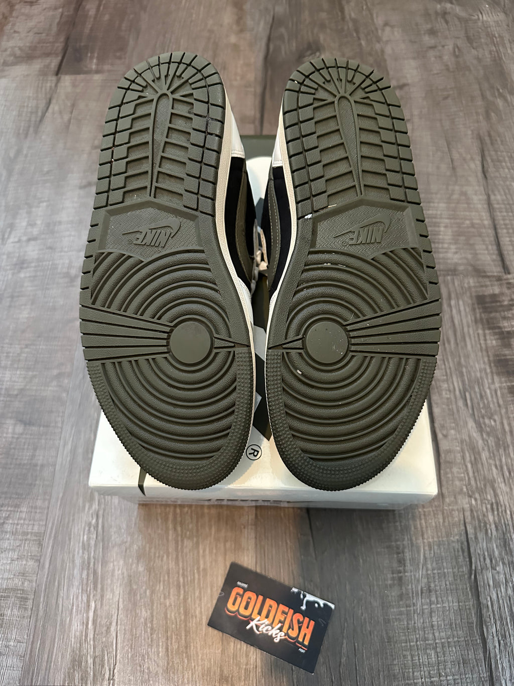 Jordan 1 Retro Low OG SP Travis Scott Olive (Women's) (Size 10W/8.5M)
